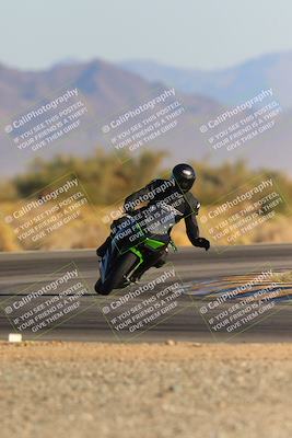 media/Dec-09-2023-SoCal Trackdays (Sat) [[76a8ac2686]]/Turn 15 Set 1 (230pm)/